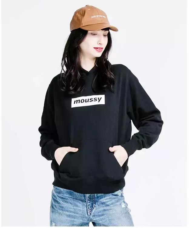 唐艺昕张若昀同穿同款外套,张若昀唐艺昕穿白色衣服