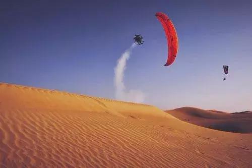 迪拜上天下海冲沙攻略,迪拜沙漠冲沙一日游