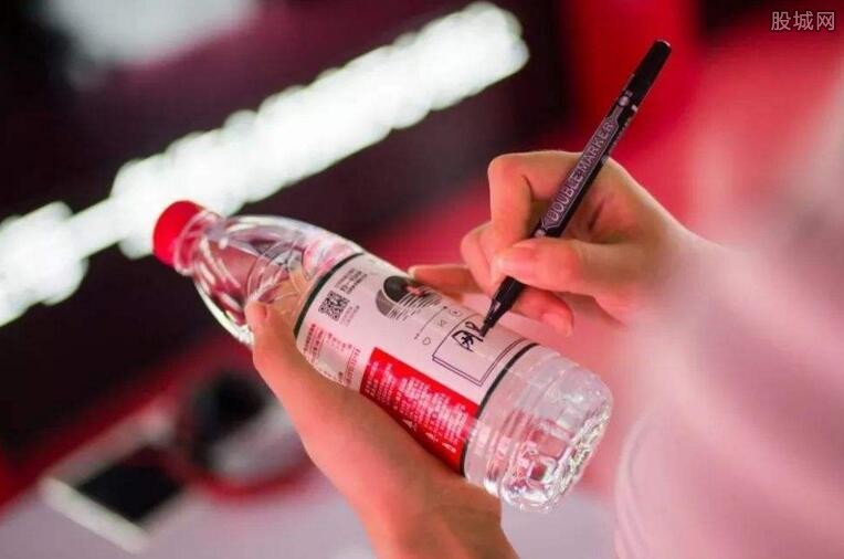 养乐多农夫山泉,农夫山泉和养乐多关系