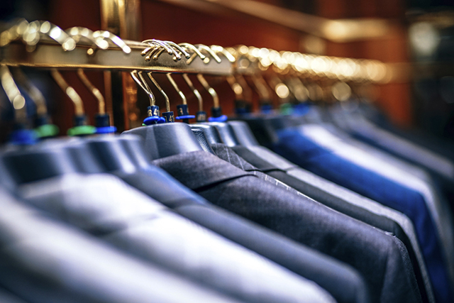 现在开什么样的服装店才能赚钱,现在想开服装店怎样开才能赚钱