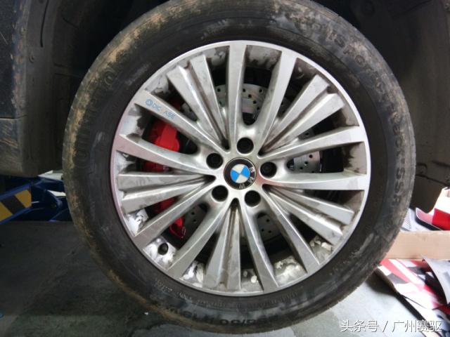 宝马新款x5刹车升级,brembo卡钳有宝马x5套装吗