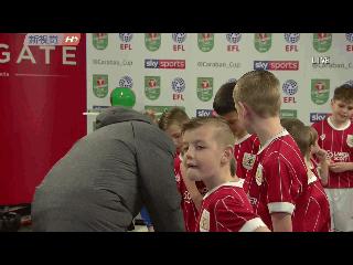 穆里尼奥回曼联视频,曼联穆里尼奥比赛视频