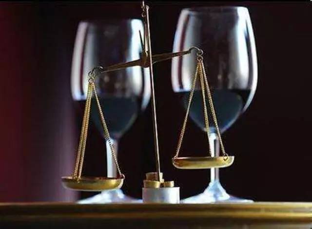 无醇葡萄酒和脱醇葡萄酒的区别,什么样的葡萄酒是甜的