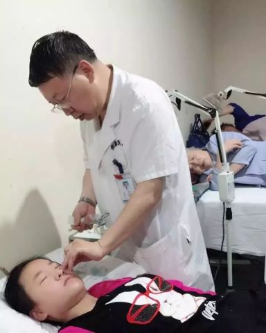 妙手沉疴起，永远有“针”情