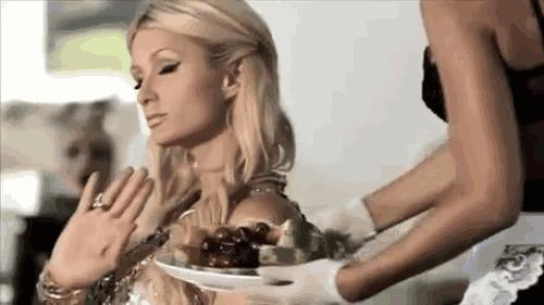 现在不减肥还等什么,现在不减肥吃东西能恢复胸部吗