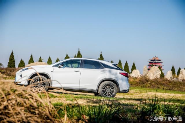 16款雷克萨斯rx200t试驾,2016款雷克萨斯rx200t评测