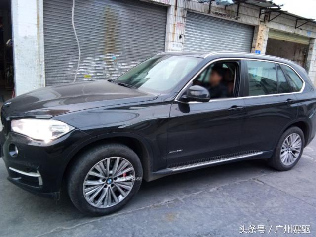 宝马新款x5刹车升级,brembo卡钳有宝马x5套装吗