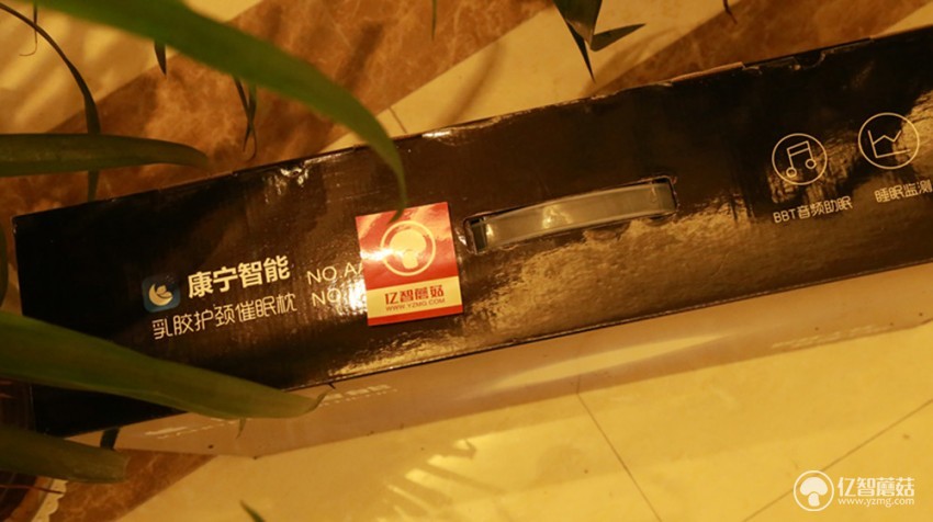 乳胶枕头护颈椎助睡眠家用,睡康宁乳胶枕头