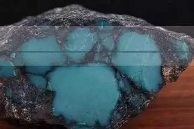 湖北绿松石矿有几个矿口没有封,绿松石矿口大揭秘