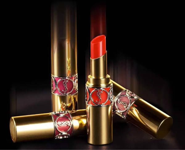 美妆课口红,美妆测评2元口红推荐哪款好用点