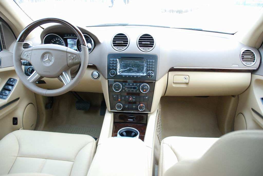 奔驰gls600和路虎揽胜哪个逼格高,奔驰gl级和gls