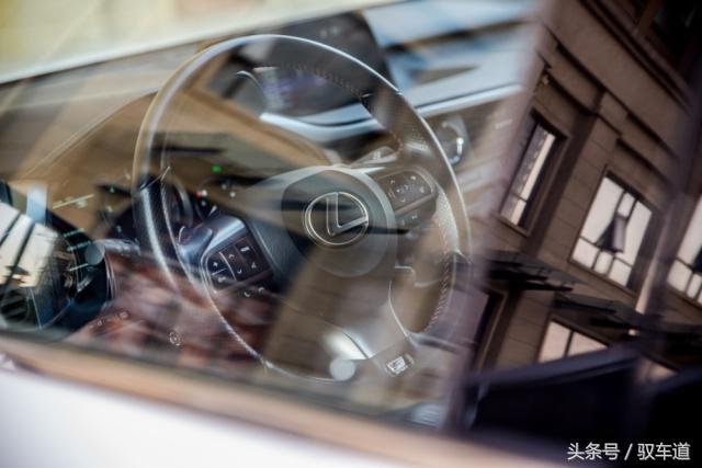 16款雷克萨斯rx200t试驾,2016款雷克萨斯rx200t评测