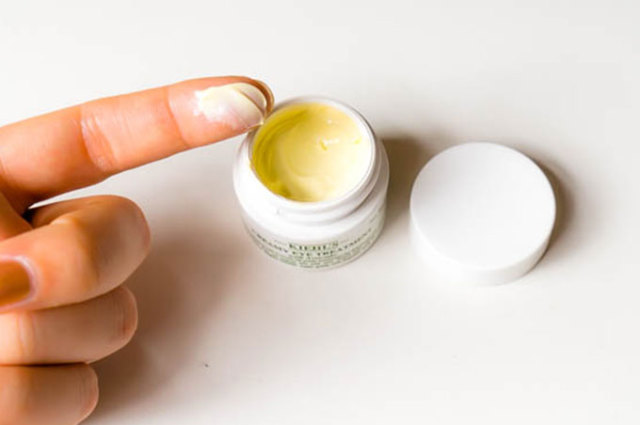 眼霜和面霜哪个比较好用,眼霜和面霜哪种好用