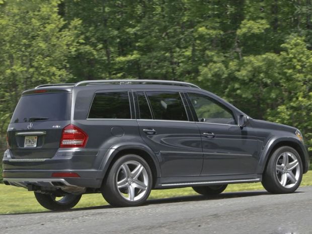 奔驰gls600和路虎揽胜哪个逼格高,奔驰gl级和gls