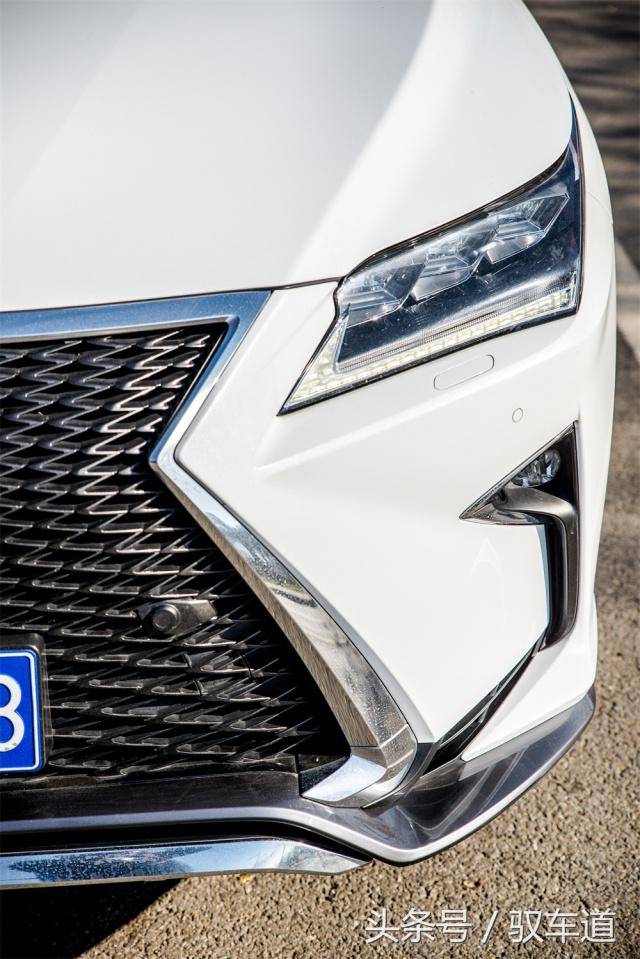 16款雷克萨斯rx200t试驾,2016款雷克萨斯rx200t评测