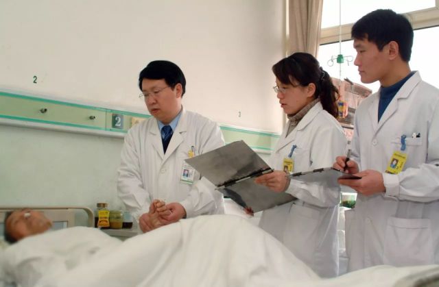 妙手沉疴起，永远有“针”情