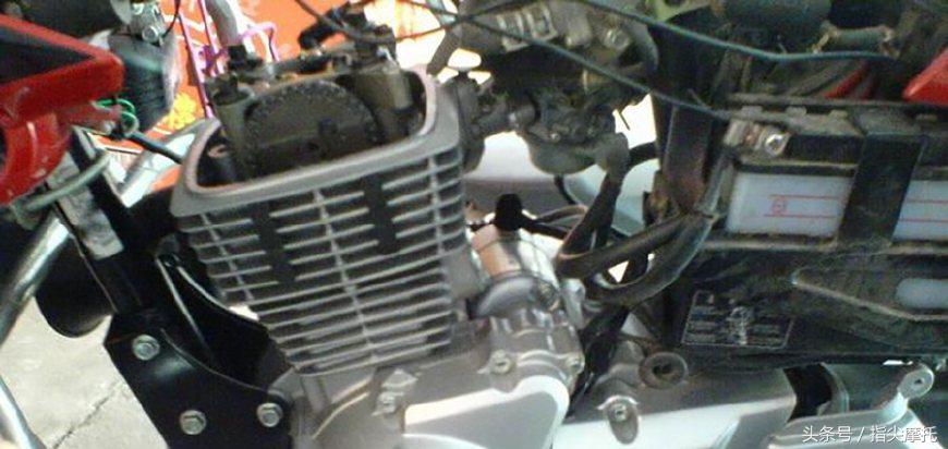 气门脚间隙调好，能让摩托车动力如虎添翼，快来！手把手教你！
