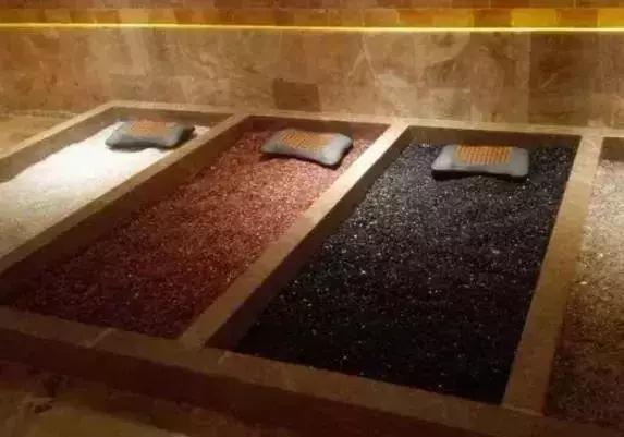 魔都温泉摘草莓,魔都温泉一日游攻略