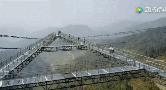 中国最美最刺激的10座玻璃桥,敢约吗?