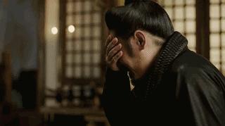 他教会胡歌表演，与吴秀波飙戏演技一点不输，可惜角色的人品略低