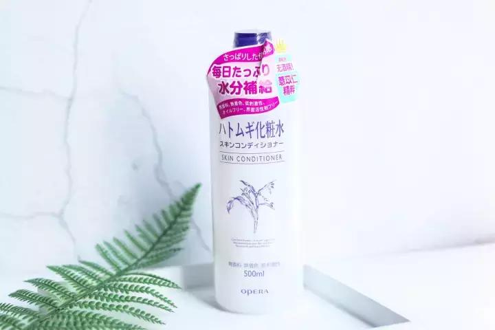 补水唇膏乳液推荐平价 (面膜水乳霜推荐)