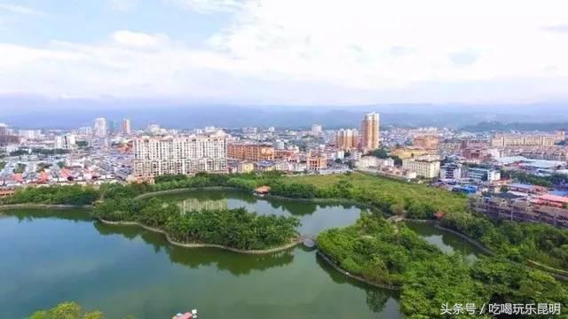 这两天德宏拽伤了,和全世界对话都是:我20度!