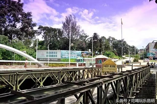 这两天德宏拽伤了,和全世界对话都是:我20度!