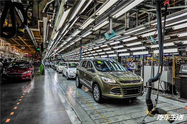 b级车的市场火爆起来,新款蒙迪欧为什么销量这么好了