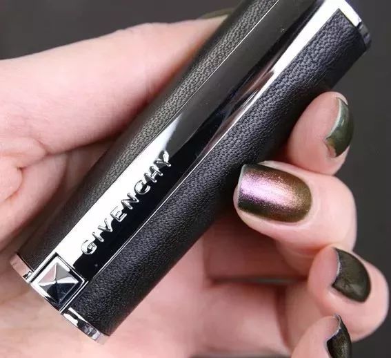 美妆课口红,美妆测评2元口红推荐哪款好用点