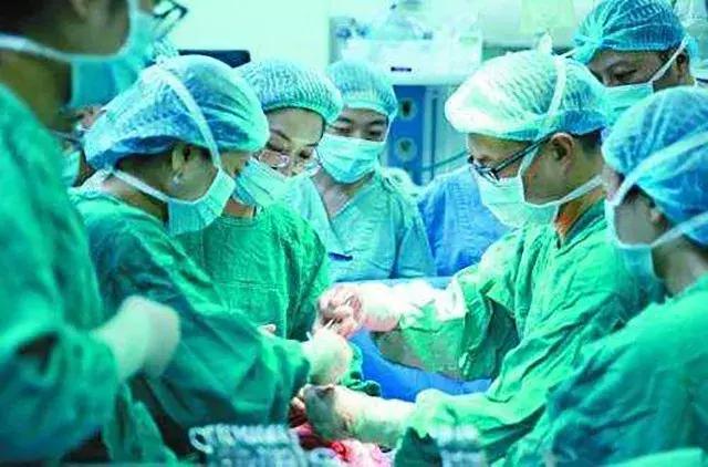 妈妈查出宫颈癌当时崩溃了,妈妈得了宫颈癌内心崩溃