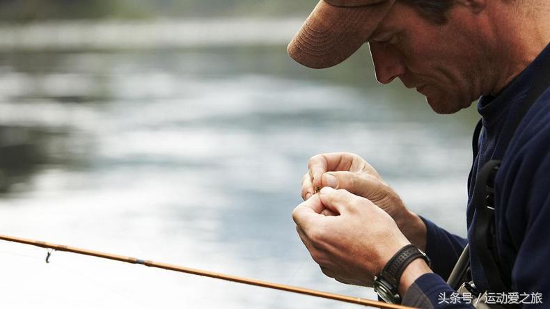 绑钩小技巧学会钓鱼不再难,简单实用的绑钩系法你学会了吗
