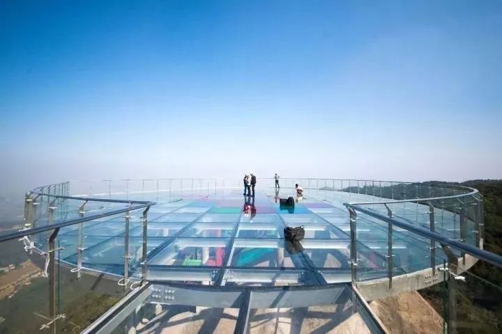 中国最美最刺激的10座玻璃桥,敢约吗?