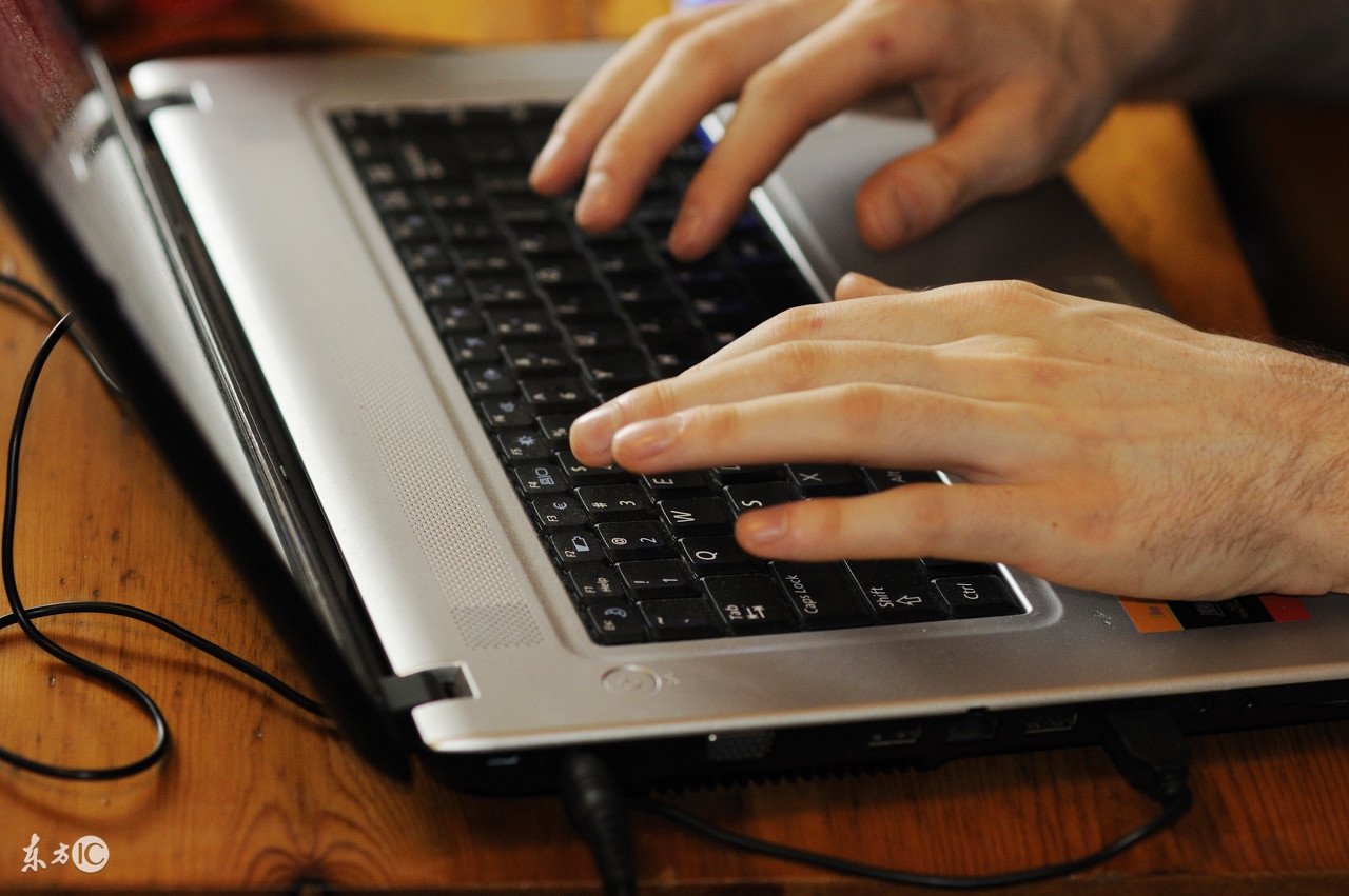 电脑键盘上的基础知识,电脑键盘上实用的小技巧