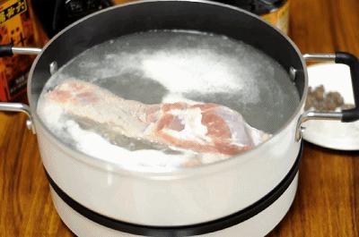 怎么用电磁炉煮红烧肉窍门,智能电炖锅做红烧肉