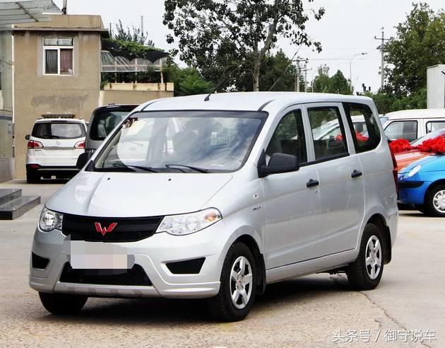 五菱宏光s五座和七座的优缺点,五菱宏光s5座驾驶感受油耗视频