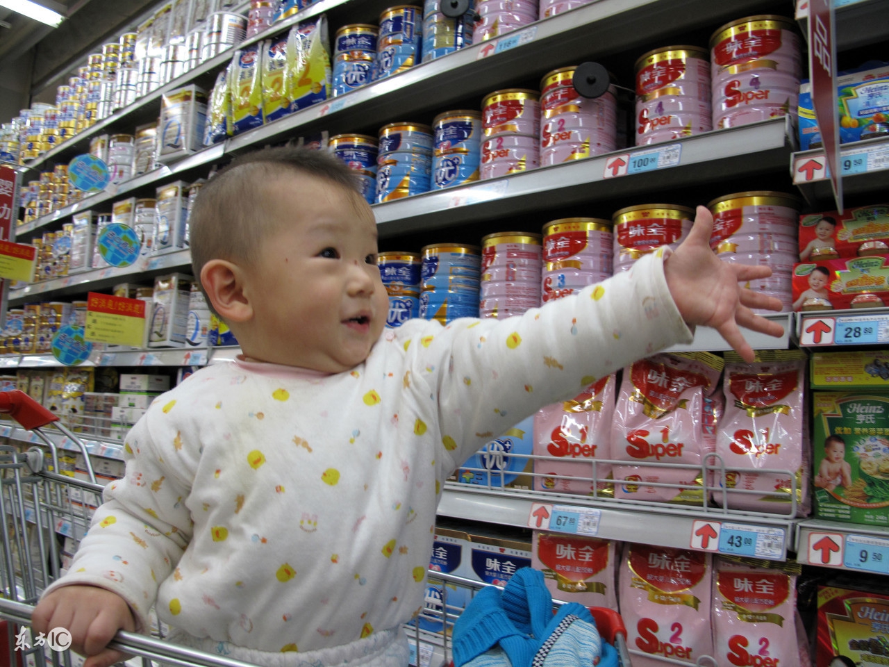 勿让“贴金”奶粉寒了国人的心！