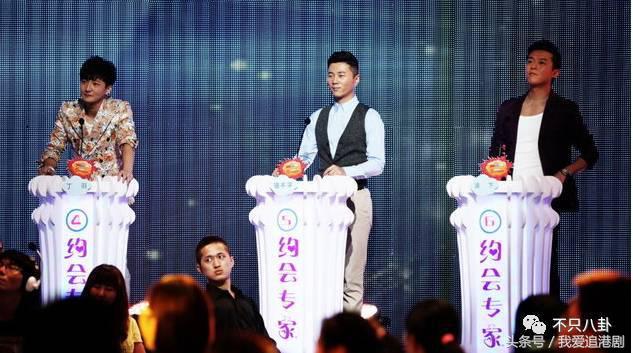 雷佳音郭京飞搞笑场面极限挑战,雷佳音郭京飞颁奖现场段子