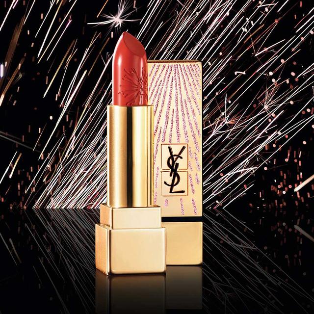 圣诞节送追的女生什么礼物比较好,追求女生送什么礼物情人节