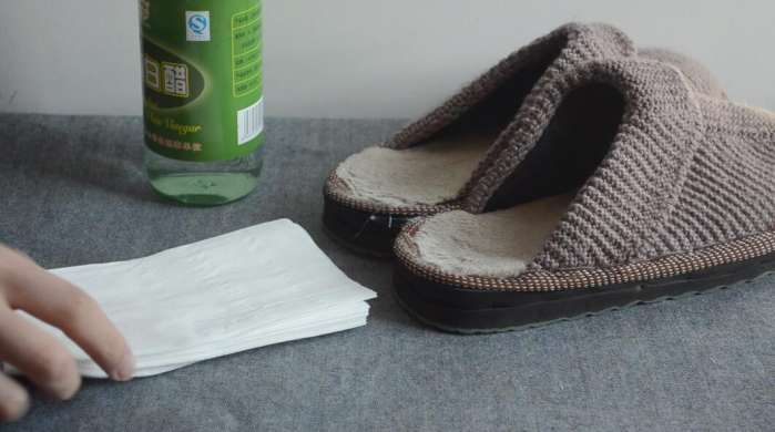 棉拖鞋没穿几天就发臭,冬天的棉拖鞋怎么洗才不臭