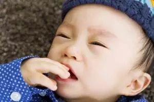 张嘴呼吸会变丑这是真的吗,睡觉张嘴呼吸会变丑的图片