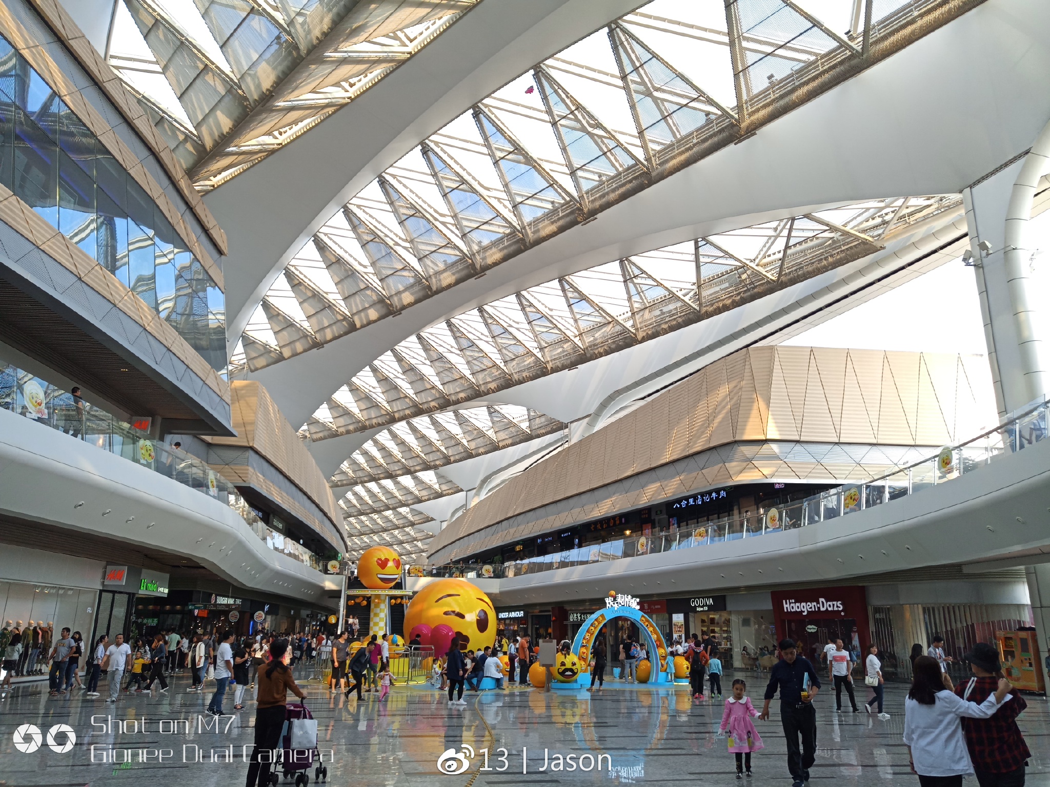 金立m7全面屏手机评测,金立m7安全双芯片超清全面屏