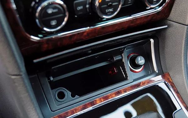 点烟器经常使用会不会亏电,点烟器放三个设备危险吗