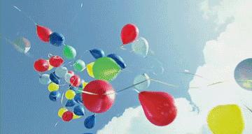 圣诞节送追的女生什么礼物比较好,追求女生送什么礼物情人节