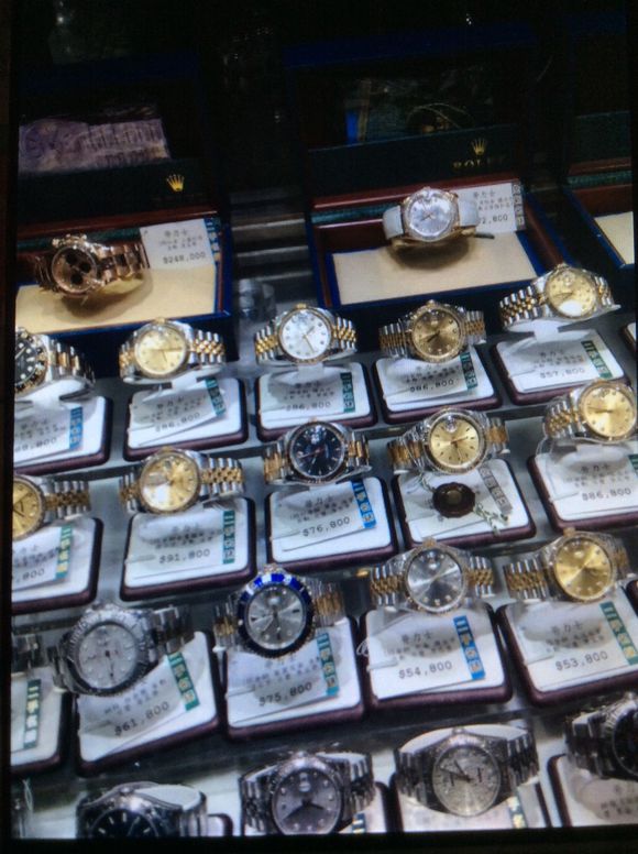 在澳门当铺买二手表靠谱吗,澳门典当行买什么手表划算