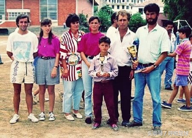 C罗如何从被鄙视乡下口音的穷小子逆袭成球王，其中辛酸谁人知？