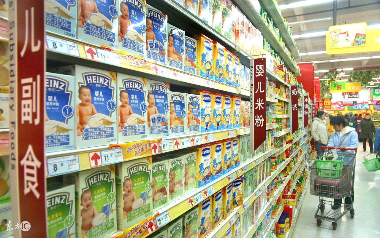 宝宝两岁半，从辅食终于到可以和家人一起吃饭了（内附断奶秘诀）