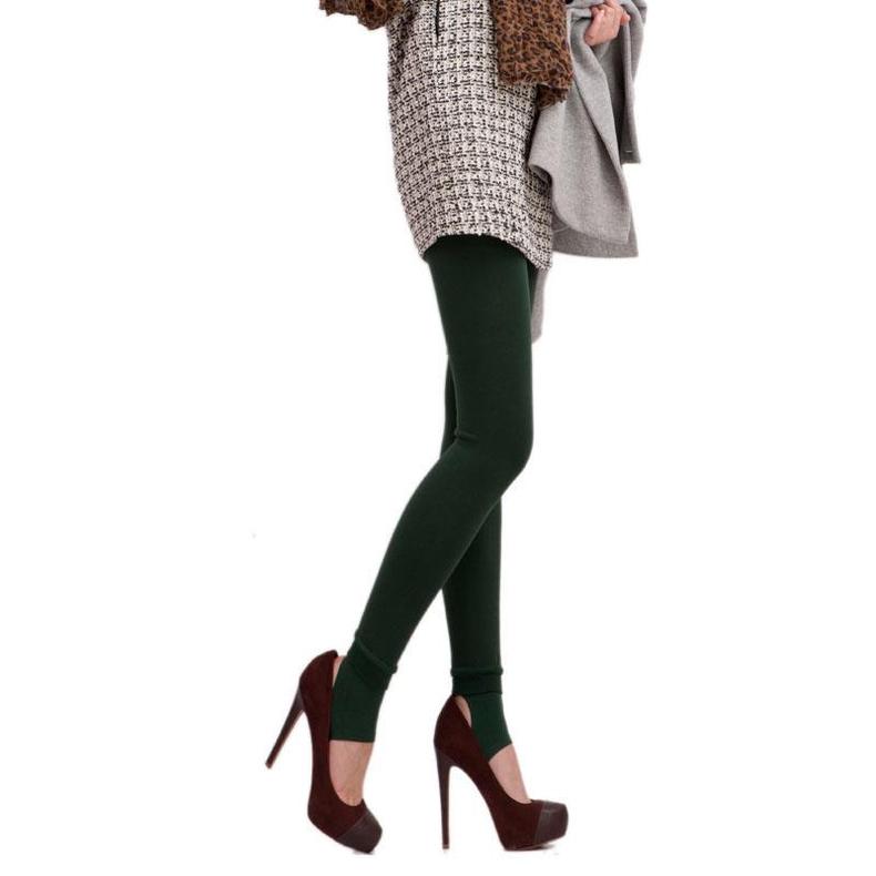 化身乡村杀马特？彩色裤袜翻身来洗白