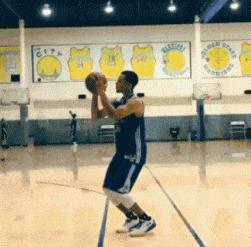 如何快速提高三分投篮稳定性,正确的投篮姿势总是三不沾怎么办