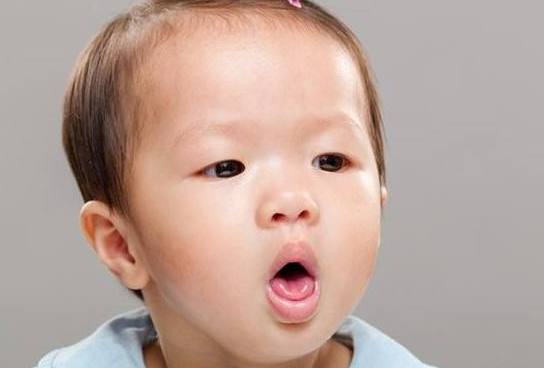 小孩咳嗽吃蒜头煮水有效吗,大蒜治咳嗽妙招小儿