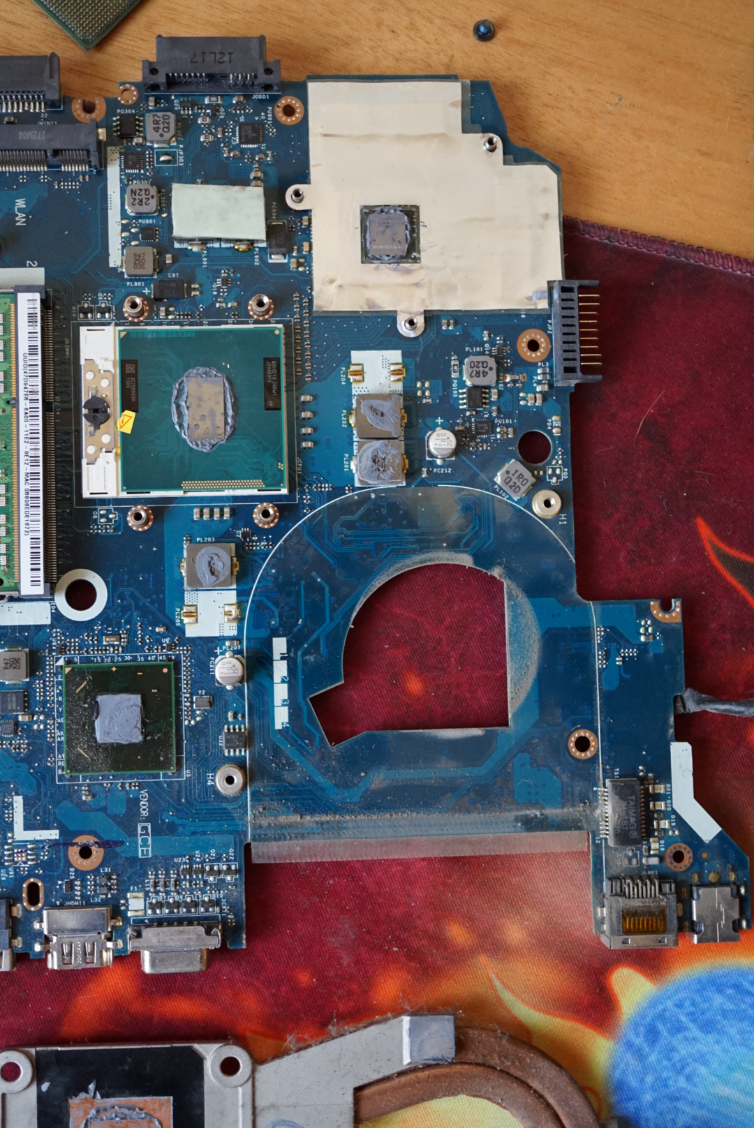 给笔记本换个CPU，还能再战三年